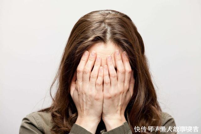 皮肤科主任:这5种女人容易长斑,日常多吃1物,淡斑美白