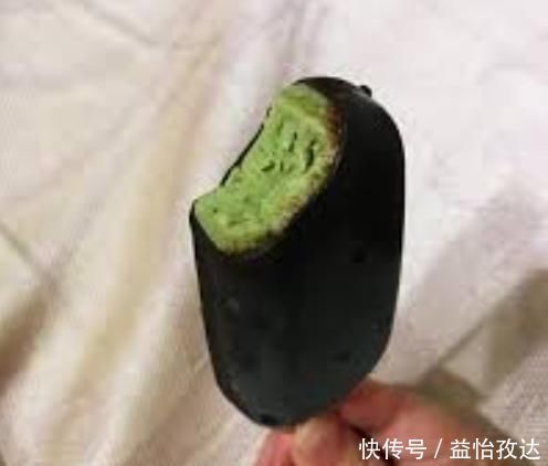 你手里有4种雪糕,选择一种送给朋友吃,你会怎么选呢