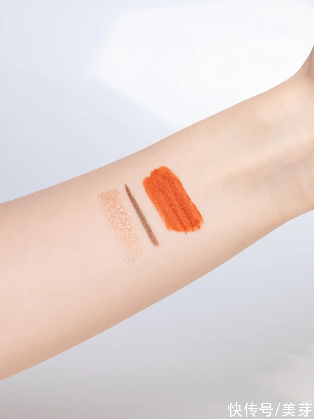 肤感|当皮肤放大1000倍，脏得我震惊了