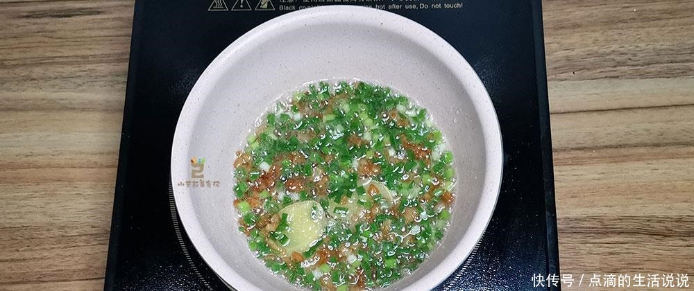 大厨|萝卜做馅包饺子,用盐杀水还是焯水大厨都不对,难怪饺子不香