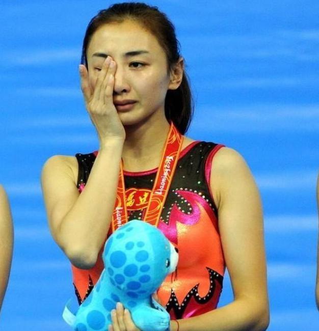 何雯娜|被誉为“最美奥运冠军”,退役后身材大走样,现今31岁还是女神样