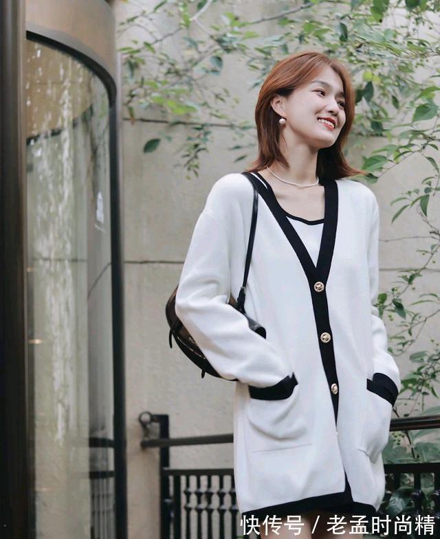 穿搭|长款针织开衫的穿搭方法