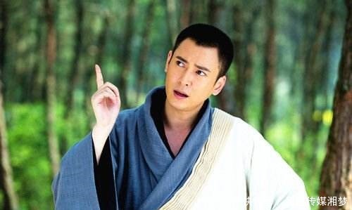 表哥|金庸作品众多,唯有3大癖好不改:专黑一辈、专黑一姓、专黑一名