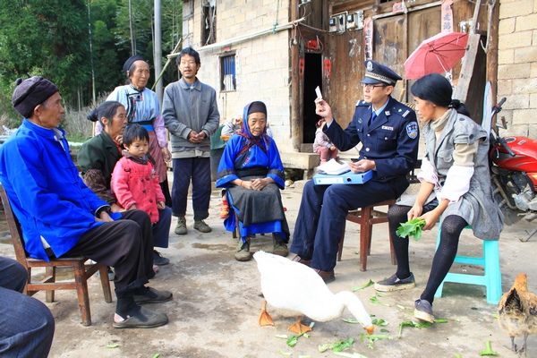 王警官|平坝：从警26年 他忠诚续写警旗荣光