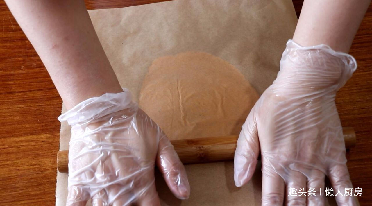 不用油炸，不加一滴水，教你用玉米粉做小零食，比薯片还好吃