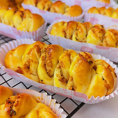 #我心中的冬日限定#肉松小卷面包