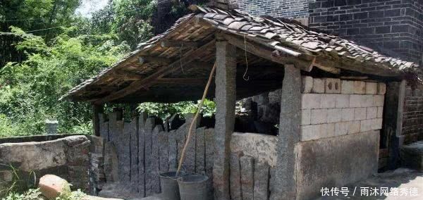  出土|猪圈里挖出“神秘”青铜器，它破解谜团，还证明了屠何国的存在