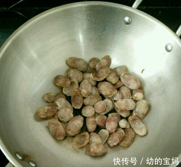 蒜薹|炒蒜薹时,直接炒是不对的,多加1步,炒好的蒜薹颜色翠绿味道好