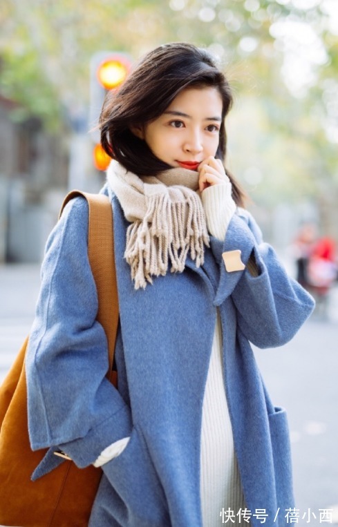 提亮|奔三奔四的女人这样穿“大衣”,既温柔又保暖,气质女神必备!