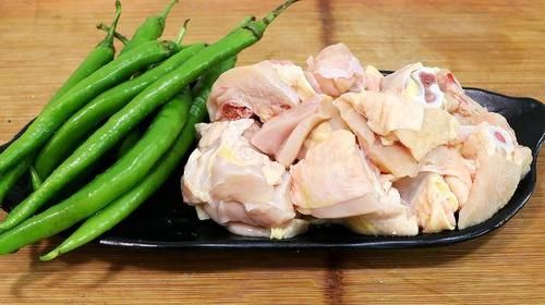 患上高血糖不能吃肉？医生：要有选择地吃，做到“2吃、3不吃”
