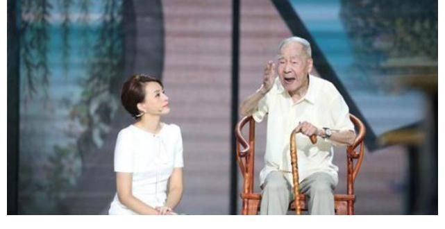 董卿神隱半年原因曝光！新節(jié)目殺青，她還是主持人！