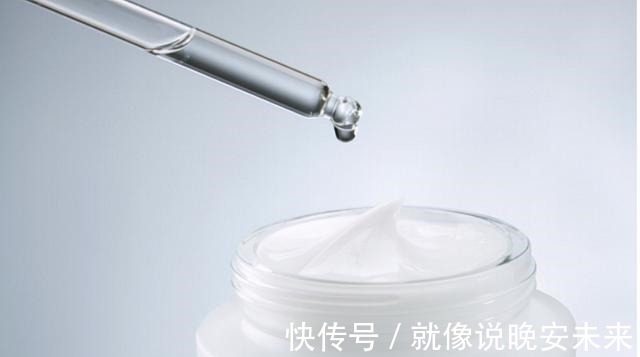 防腐剂 谈“成分”色变!护肤品中的防腐剂、酒精、香精,到底有多可怕!