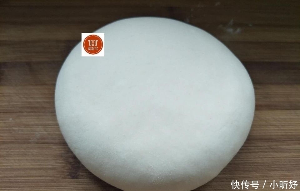  做韭菜盒子，教你一招，外酥内鲜，好吃不腻，简单又美味