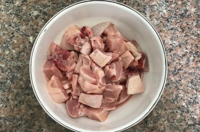 鴨肉|開胃簡單的子姜燜雞腿，營養(yǎng)開胃，夏季吃正合適