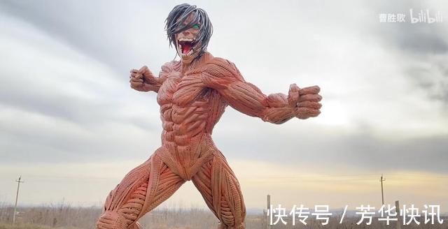 up|废弃轮胎有何用?up主爆肝30天,用其制作进击的巨人-艾伦耶格尔