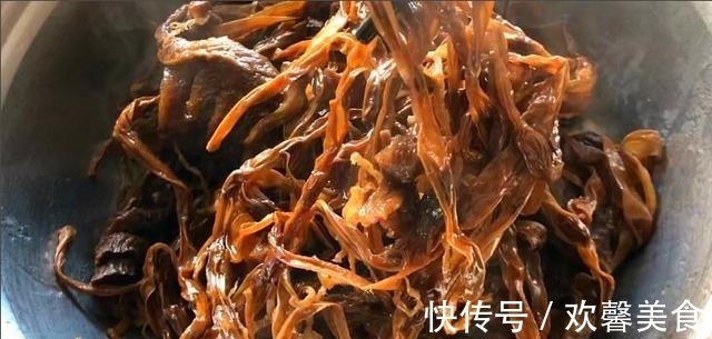 夏天|夏天，不吃肉也要吃此菜，很多人活了30多年也没吃过1次，香！