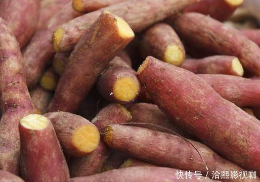 大厨|蒸红薯时,直接蒸是不对的,大厨教你正确做法,红薯香甜更软糯