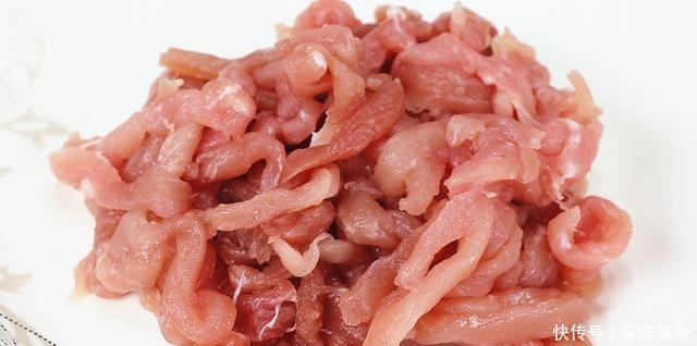 不管炒什么肉，都别直接下锅，原来一直做错了，难怪肉又柴又腥