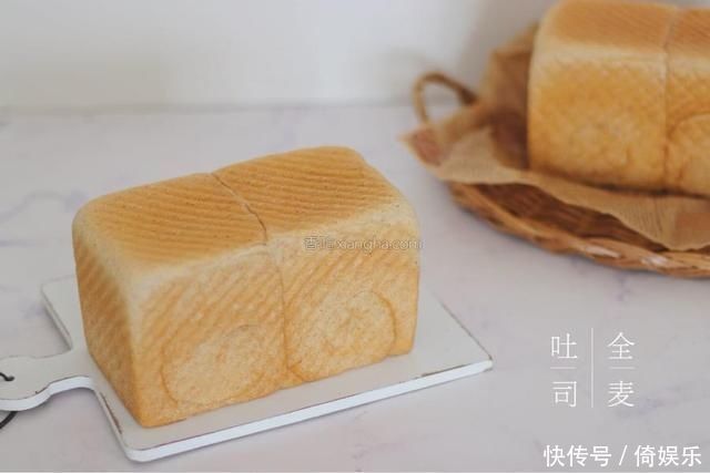 这样做全麦吐司不要太好吃满屋子都是麦香,早餐吃它太健康了