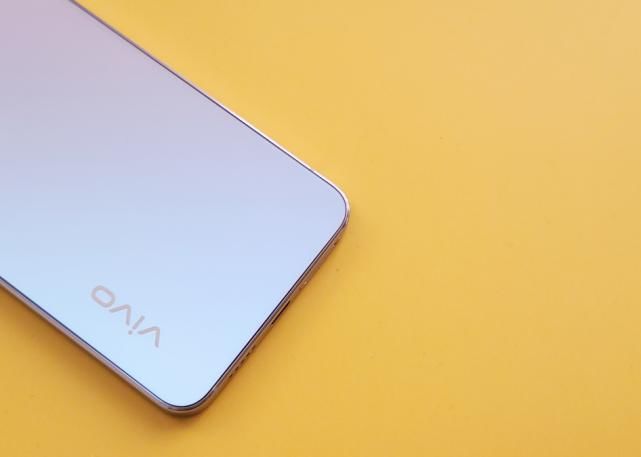 夜景|手机的配色调色是一门学问，vivo S10 Pro表现如何？