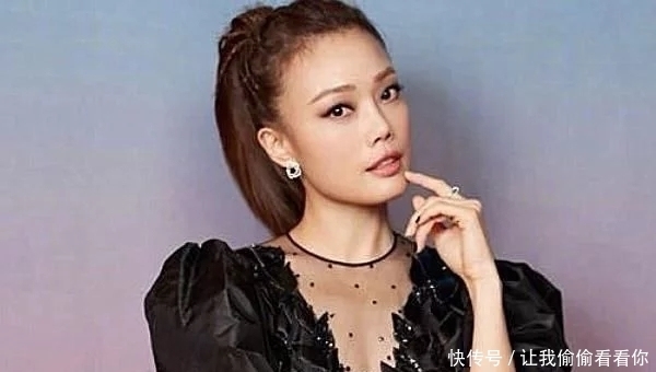 跑男冷天录制,baby怕冻着嘉宾,下意识举动很暖心,宠她是应该的