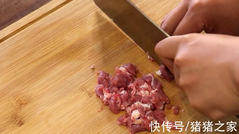 洋葱|新疆肉馕的美味，没吃过的人永远不会懂，忍不住流口水了