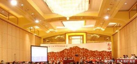 传家宝|农民打算八百万卖出传家宝,有人给他支了一招,结果多赚了一千万!