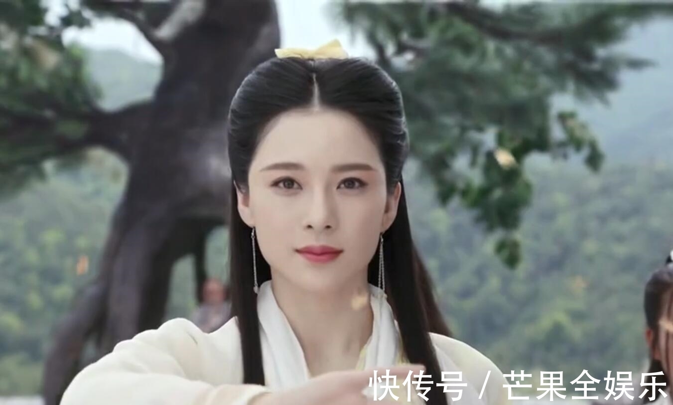 金庸!被金庸删了又改的高手是谁?父亲母亲威名远播,女儿一出场即巅峰