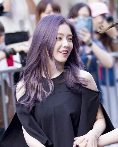 ?“黄头发”早就过时了，2020年流行这3种发色，显白又高级