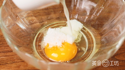 蕾丝|别吃鸡蛋饼了！平底锅就能做，简单到没机会失败