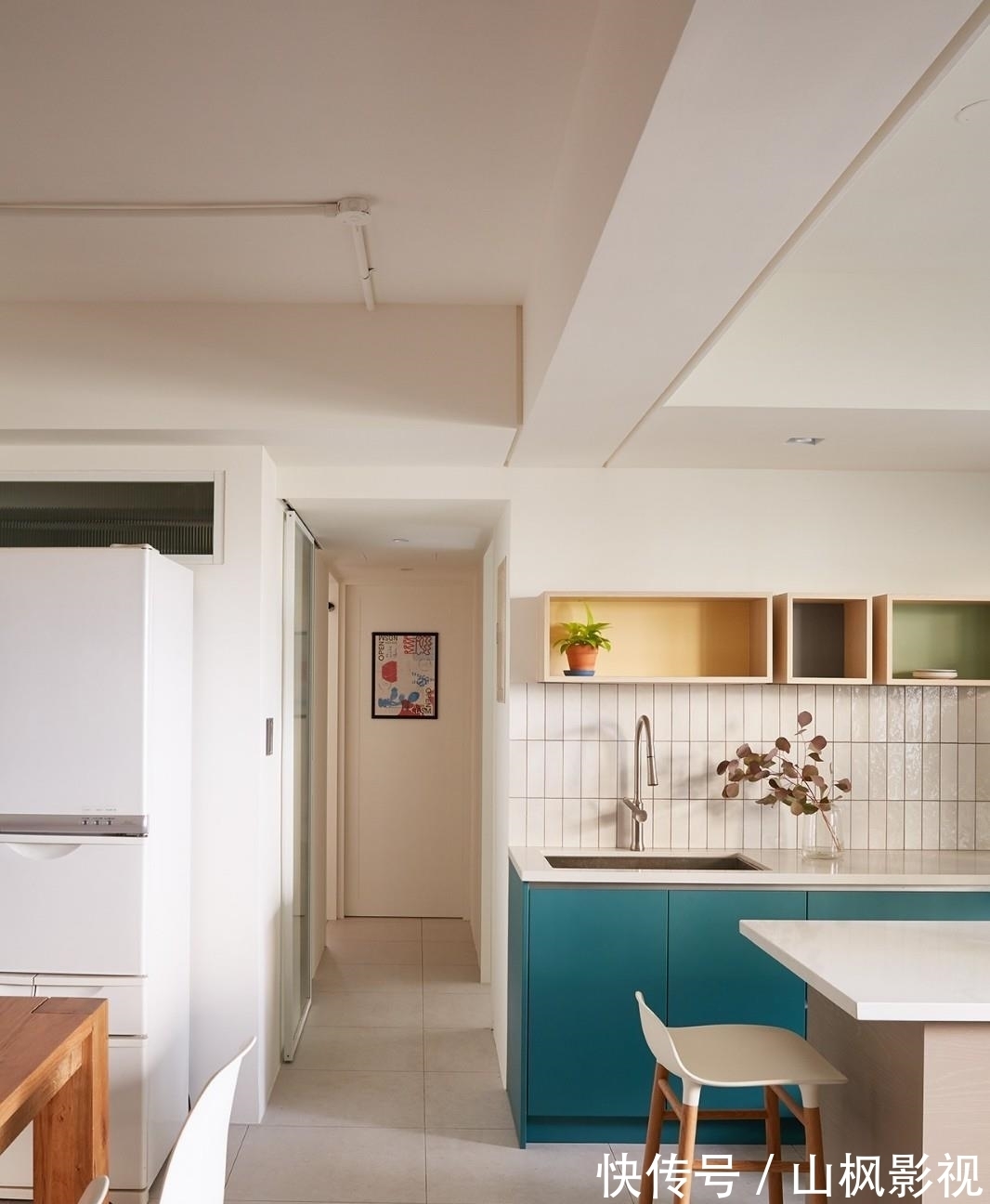 老宅|巧用色彩让30年老宅焕发新生,全屋明亮清爽温暖自然,效果真不错