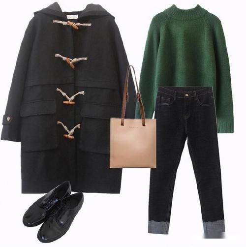 “暗沉”墨绿色毛衣这样穿竟显白!不老气?