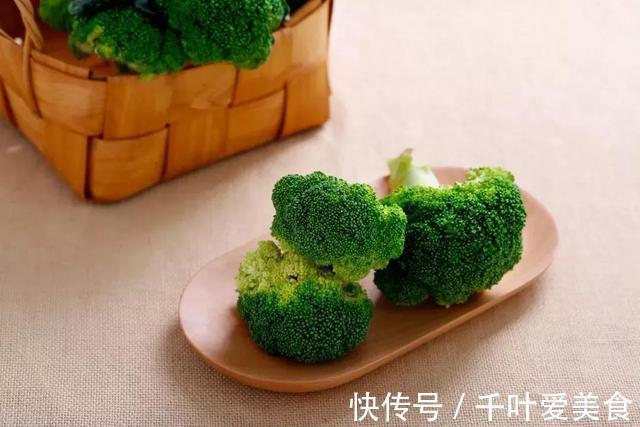 肠胃|胃不好,不能碰馒头?坦白说:想养胃,忌口5物,多喝2粥,对胃好