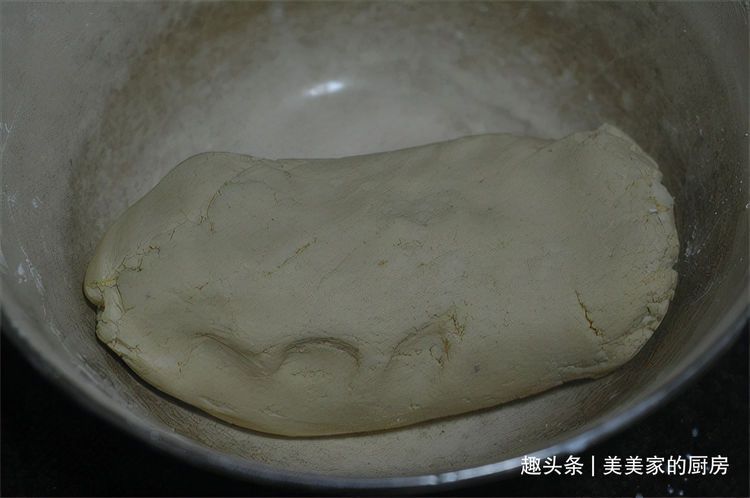 冬天寒冷！又到吃此物的时候，从小到大的最爱，清香Q弹好过瘾！