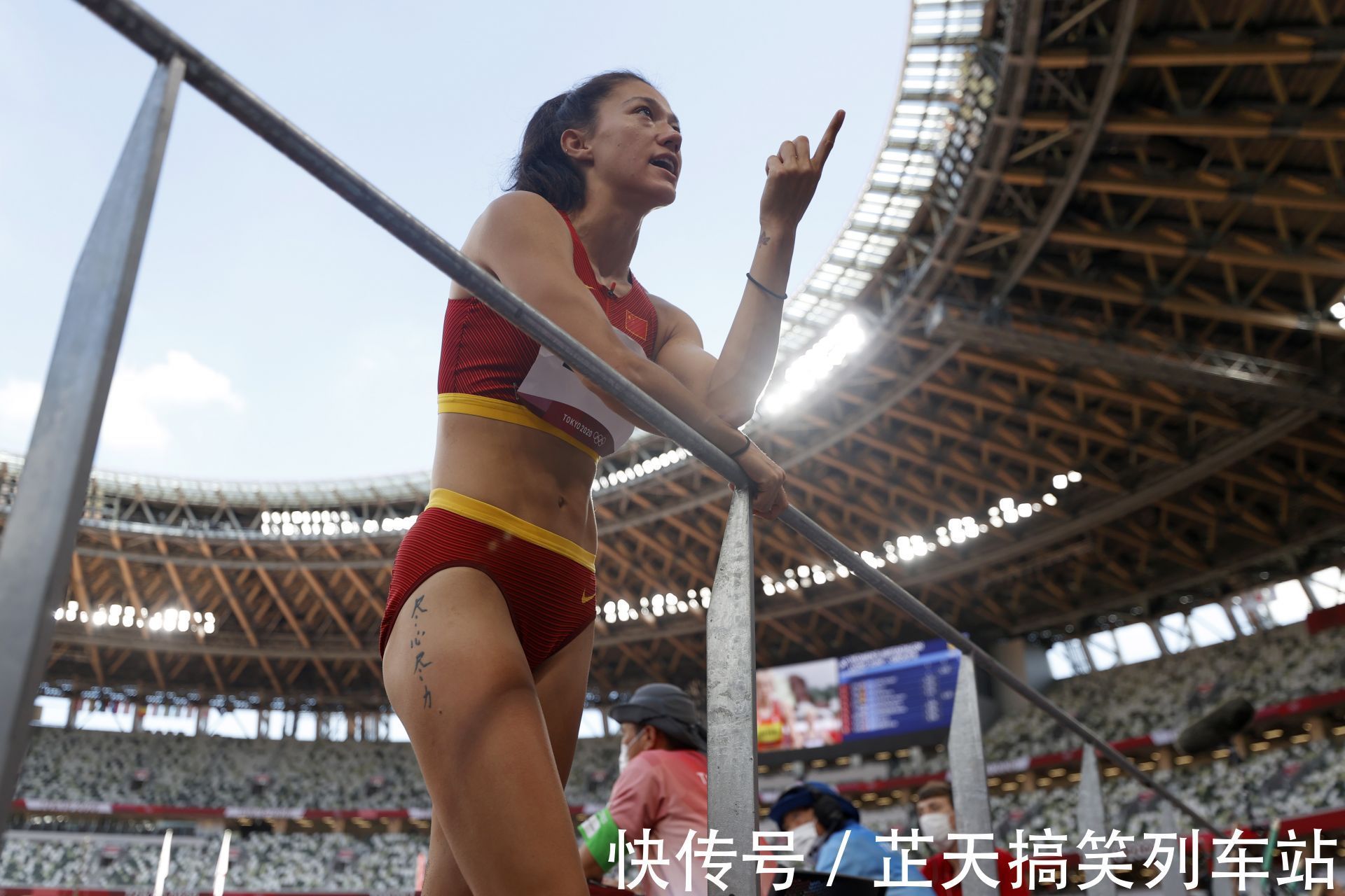 东京奥运会|尽心尽力!中国田径首位入籍运动员,她是传奇郑凤荣的外孙女
