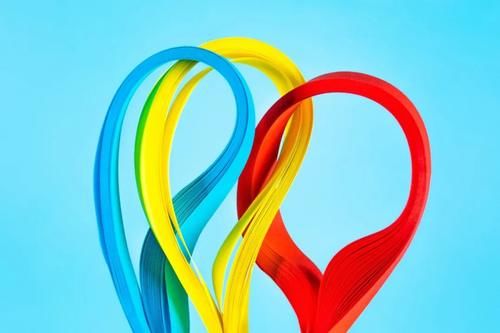 4种衬衫的搭配配色，让你美过整个春天，再不用羡慕别人穿衬衫好看了