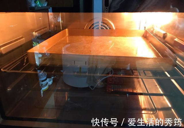 芝麻|比锅巴还酥脆的饼干，1勺面粉搅上2个鸡蛋，咬一口嘎嘣脆，太香了
