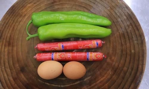 冬天,鸡蛋和它是绝配,简单炒一炒,美味下饭,家里人都爱吃