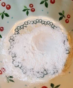 广受大众喜爱的香酥油条,比例精准,做法精湛,一看即会