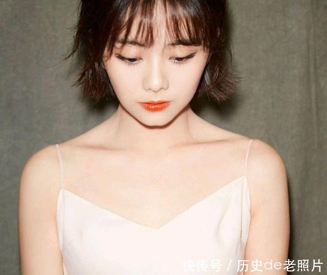 有锁骨的女生多好看,鞠婧祎性感,谭松韵可爱,看到李沁,打扰了