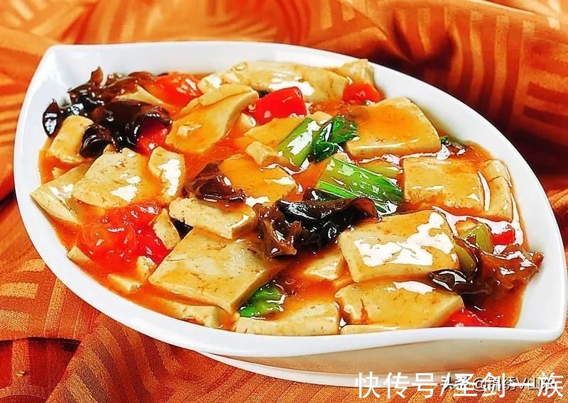 天冷要多吃点暖身暖胃的食物，这12道菜，尤其适合冬天食用