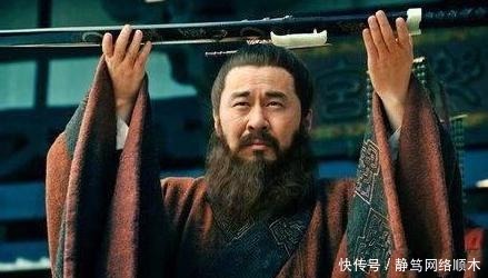 原因|曹操为何一直不敢当皇帝?伟人简单一语,道出其中原因!