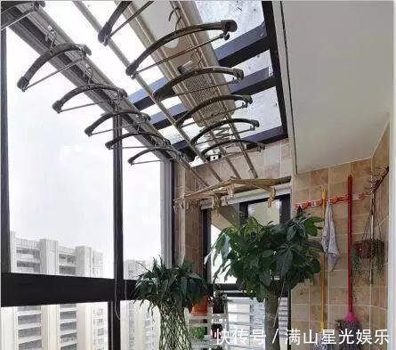 实用|同样是一个阳台，别人家的阳台这样装，真是漂亮又实用