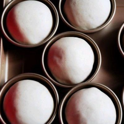 上桌前不被看好的汉堡胚，吃完却逆风翻盘