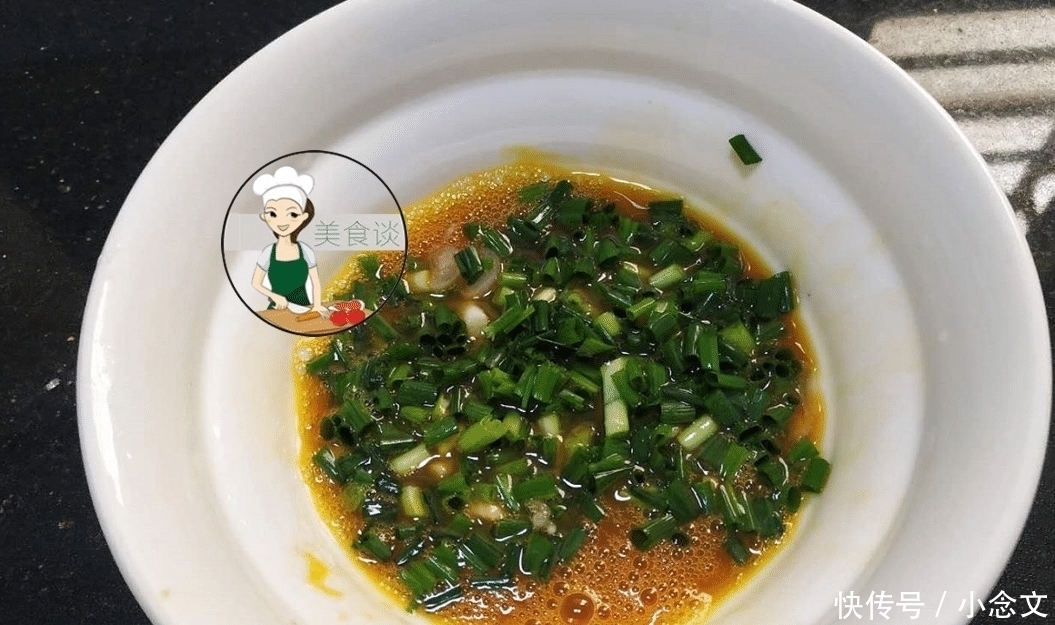 儿子最近迷上了这菜,每天必须吃一顿,2块钱炒一盘,营养还健脑