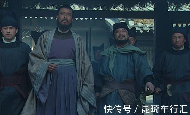 杨角风&赤发鬼刘唐:脑袋被门挤了的头号江湖混子,生来可笑,死后可悲