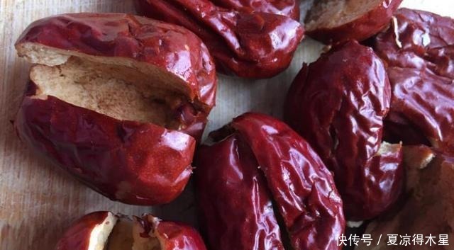 冬天,宁可不吃肉也要吃它,入锅一蒸香甜软糯还补钙,比肉好吃