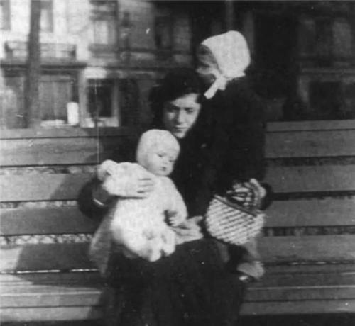 犹太人|84年前，那位不向希特勒敬礼，还露出不屑笑容的德国士兵，最后怎样