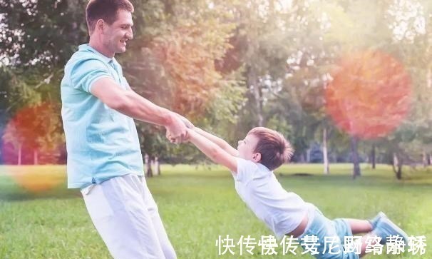 婴儿|孩子大脑发育有信号,若小婴儿出现这些特征,或有当学霸的潜力