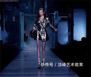 双腿|超模明星都在用的瘦腿方法,轻松管用一周见效_顶峰模特培训学校